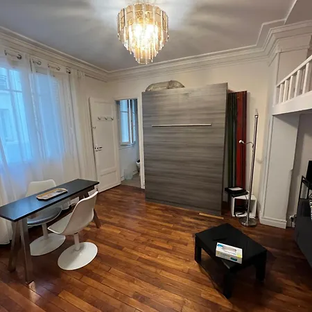 Appartement, Tour Eiffel *